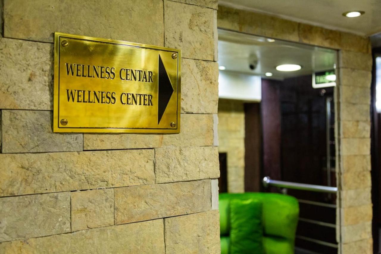 Prezident Hotel Újvidék Kültér fotó Wellness Center